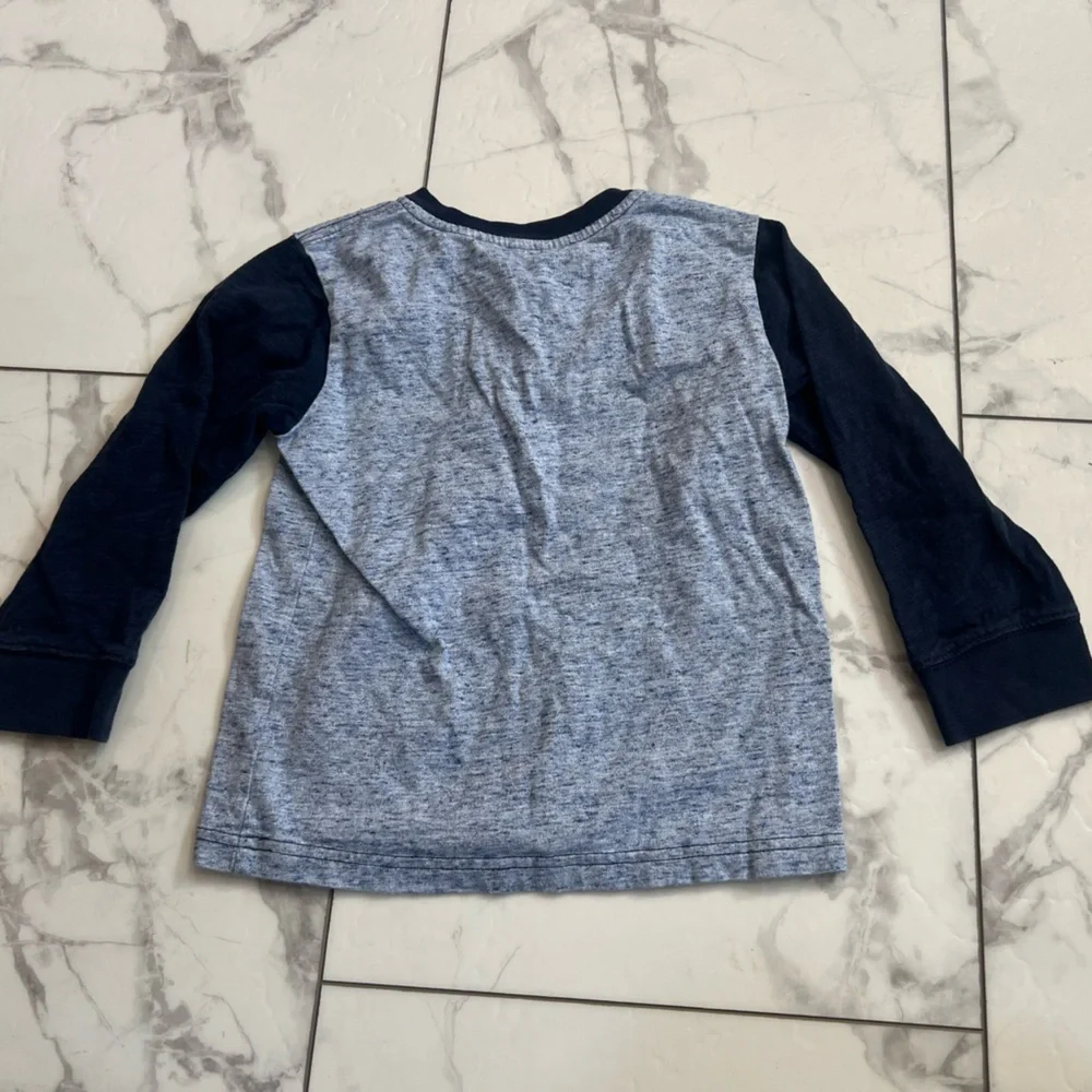 Gymboree Heathered Blue and Navy Long Sleeve Tee